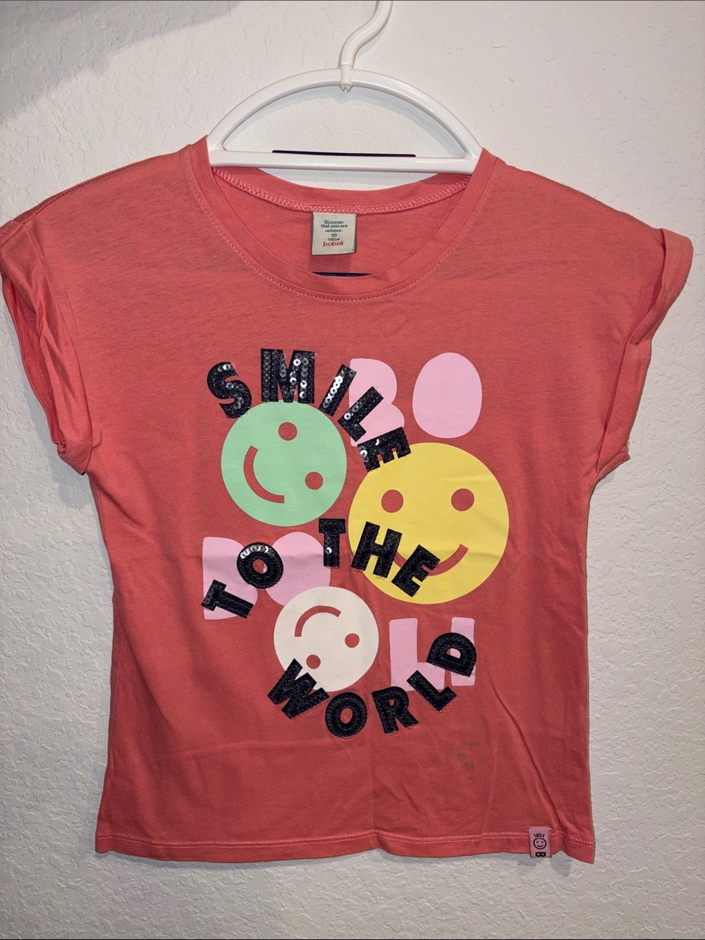 Kids Coral Graphic 'Smile to the World' Short Sleeve Tee